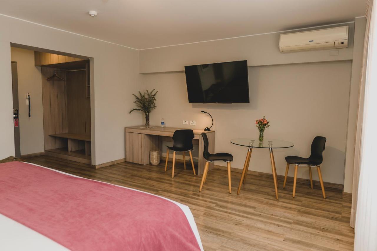 Arte Hotel Лима Екстериор снимка